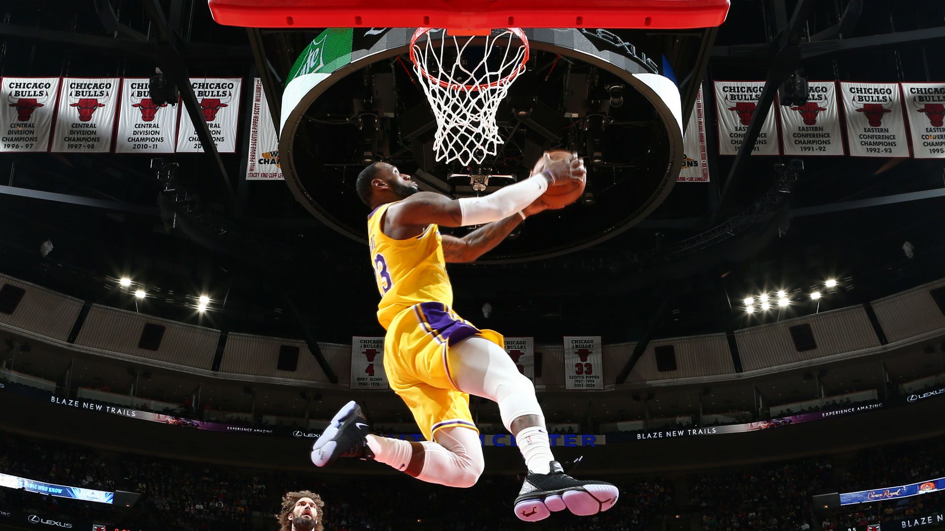 Lebron James Dunk Wallpaper - KoLPaPer - Awesome Free HD ...