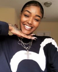 Chynna Rogers Smile Wallpaper