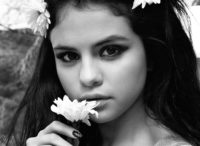 Selena Flower Wallpaper