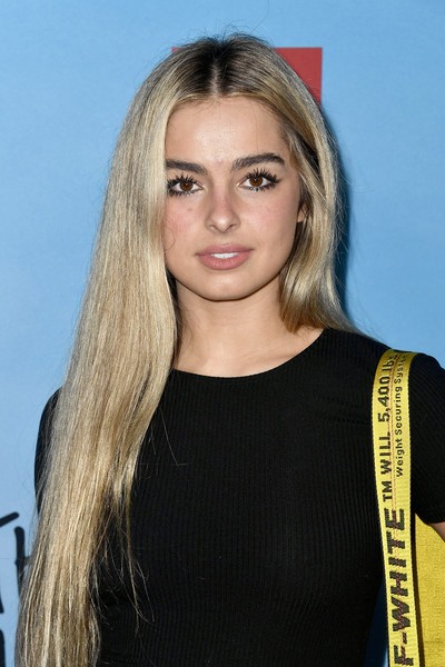 Addison Rae Wallpaper Iphone 1 Addison Rae Wallpaper Iphone