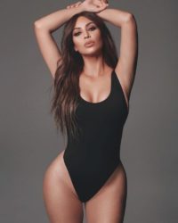 Kim Kardashian Wallpapers 3