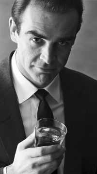 Sean Connery iPhone Wallpaper