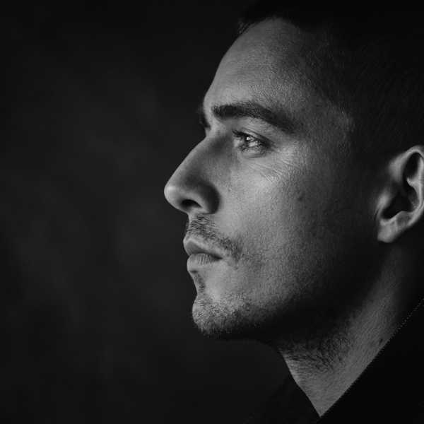 Dermot Kennedy Photos 3