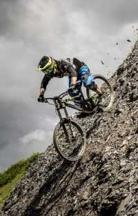 Downhill Wallpaper 2