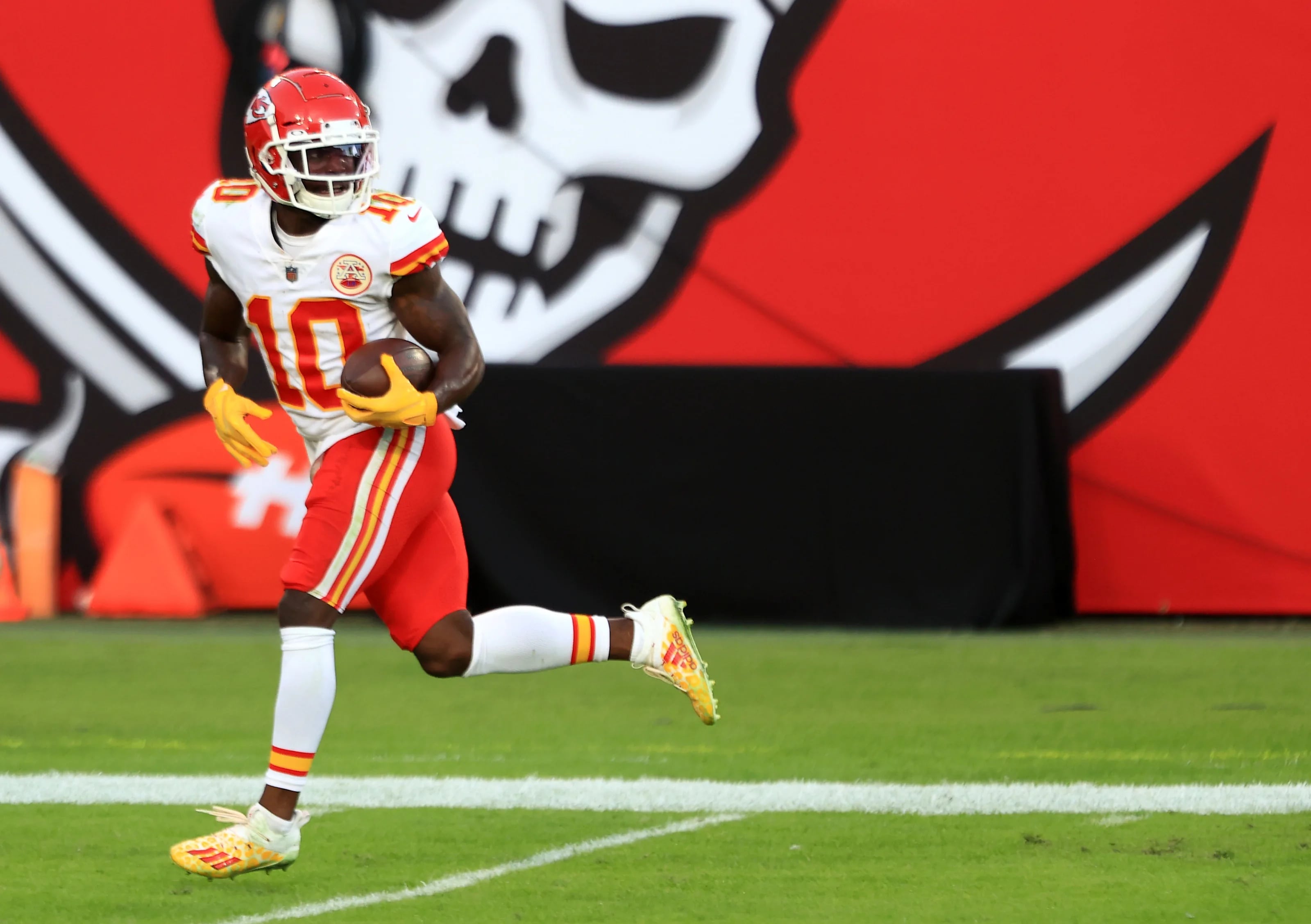 Tyreek Hill Wallpaper Desktop - KoLPaPer - Awesome Free HD Wallpapers