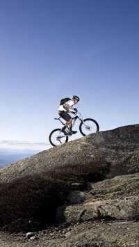 iPhone Mountain Bike Wallpaper