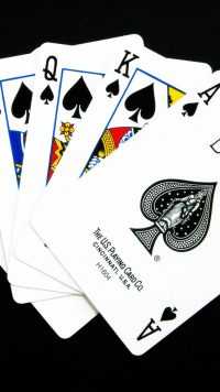 Cards Wallpaper iPhone 2