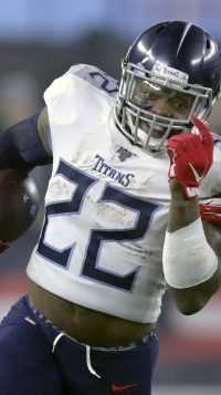 Derrick Henry Lockscreen 1