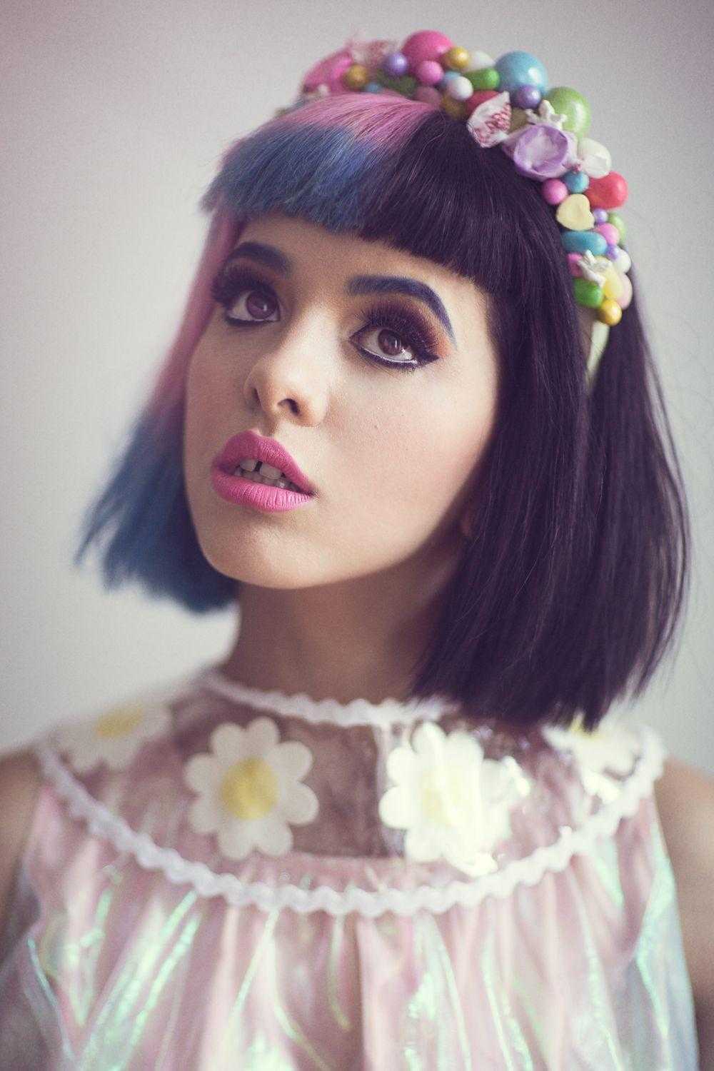 Melanie Martinez Wallpaper Phone 1 Melanie Martinez Wallpaper Phone 2