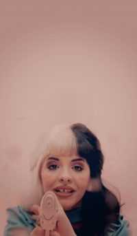 Melanie Martinez Wallpaper iPhone 1