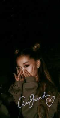 Ariana Grande Wallpaper 8