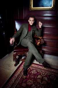 Tom Hiddleston Wallpaper Phone 10