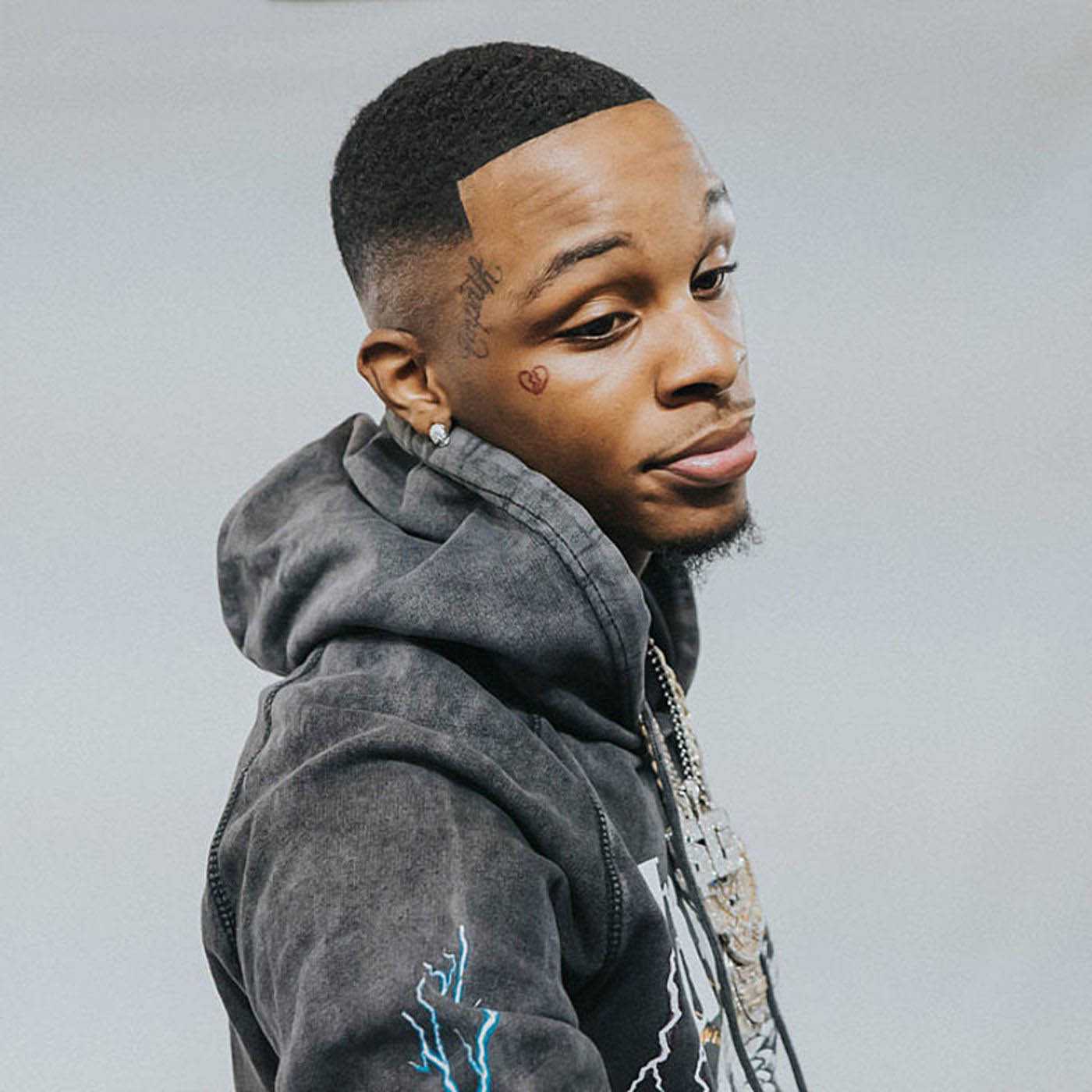 Toosii Background 1 Toosii Background 1