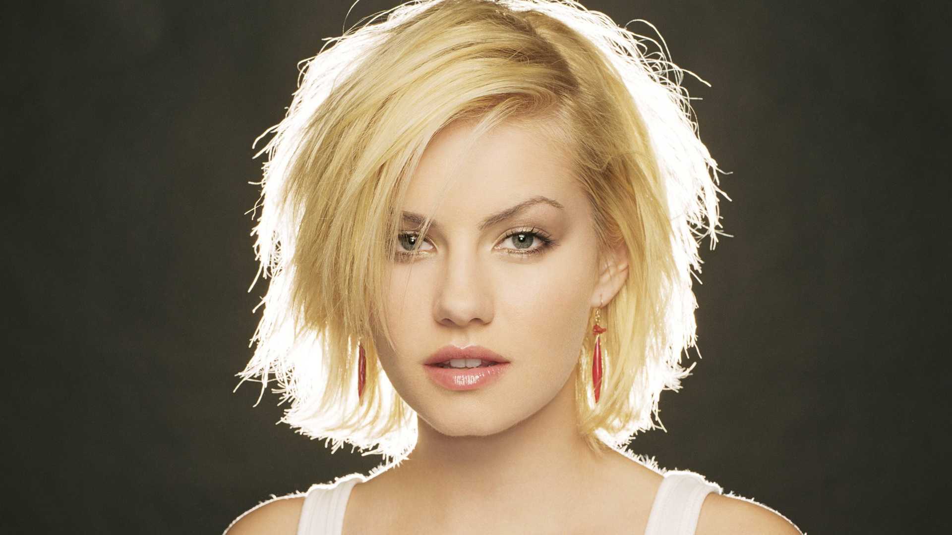 Elisha Cuthbert Wallpaper 1