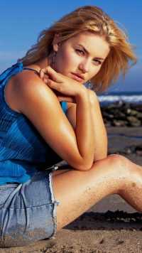 Elisha Cuthbert Wallpaper Phone 10