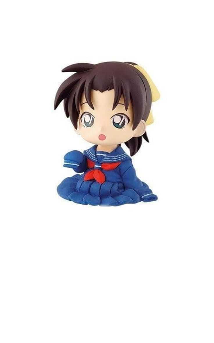 Minimalist Kazuha Toyama Wallpaper 1 Minimalist Kazuha Toyama Wallpaper 1