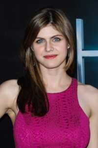 Alexandra Daddario Wallpaper 6