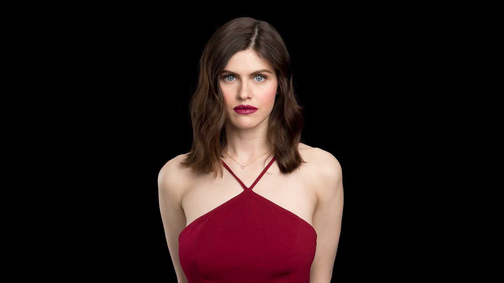 Alexandra Daddario Wallpaper 1 Alexandra Daddario Wallpaper 1