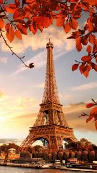 Eiffel Tower Wallpaper 9