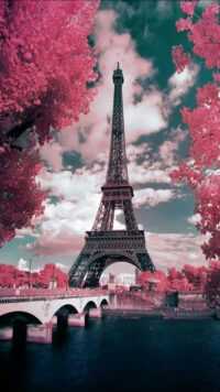 Eiffel Tower Wallpaper 4