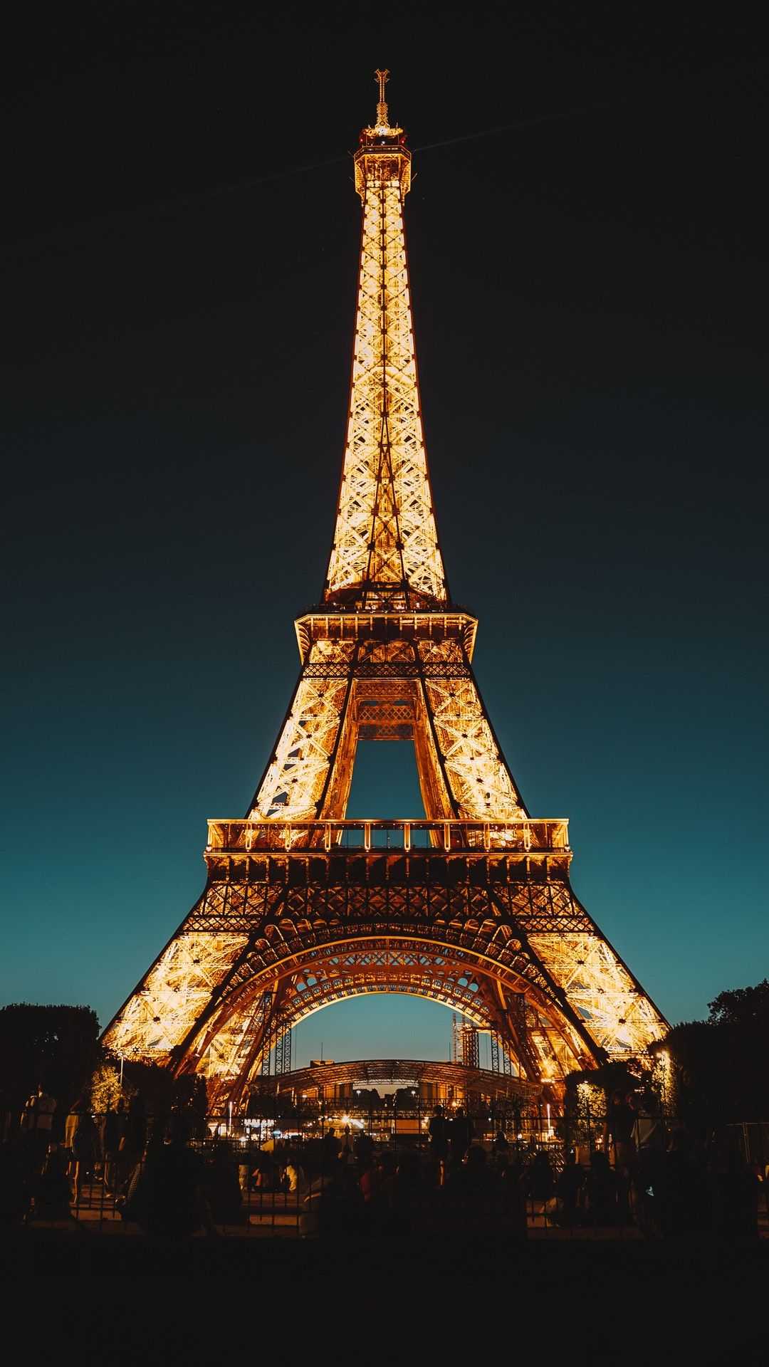 Eiffel Tower Wallpaper 1