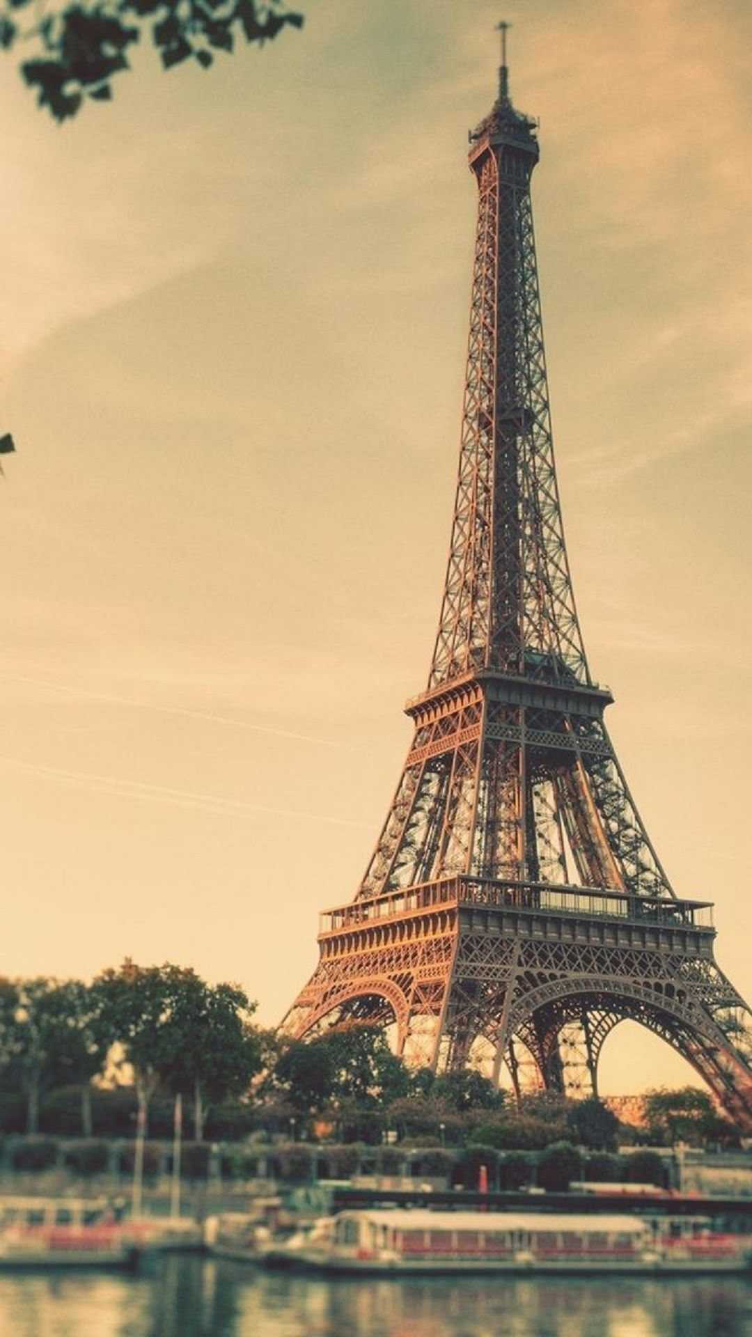 Eiffel Tower Wallpapers 1