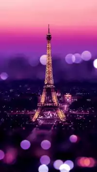 Eiffel Tower Wallpaper 9