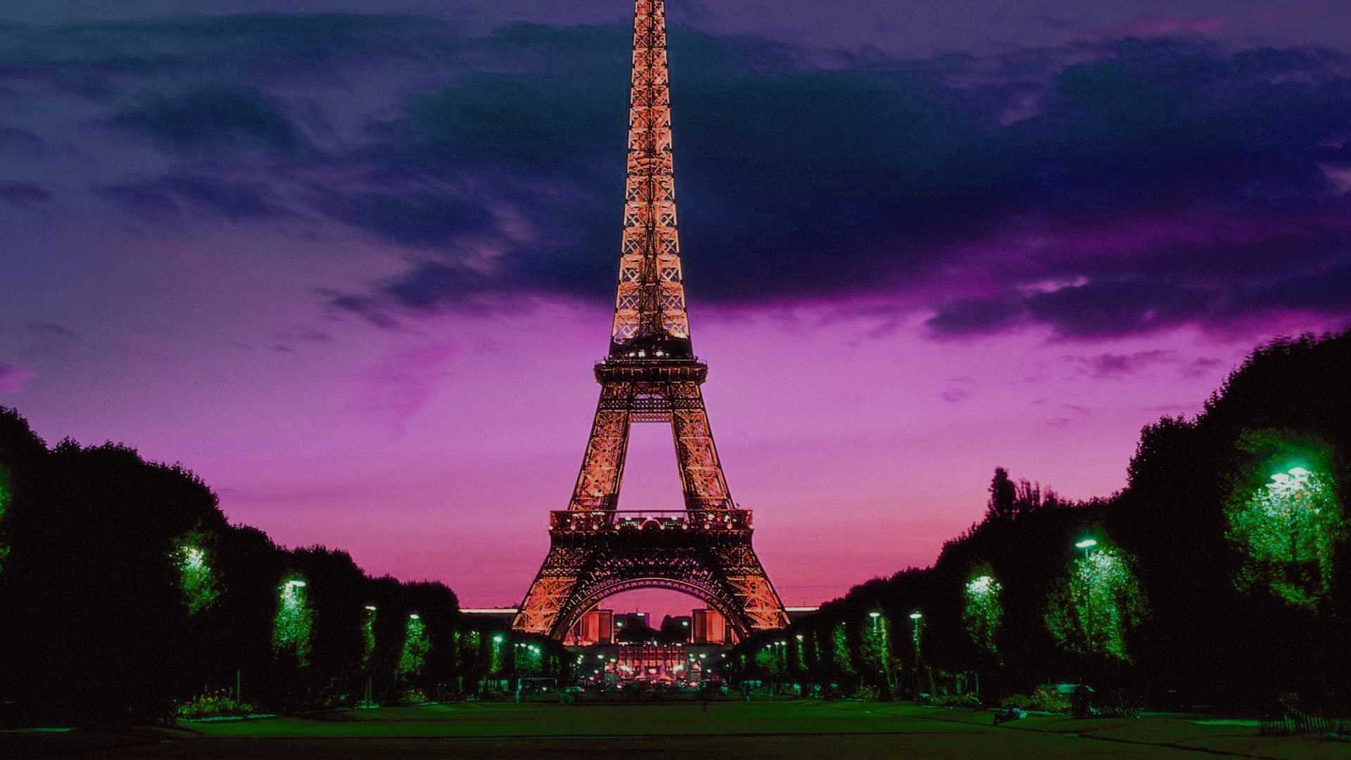 Eiffel Tower Wallpaper Desktop 1