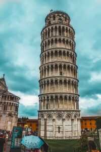 4K Pisa Tower Wallpaper 2