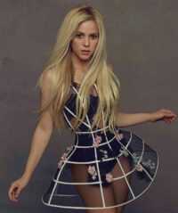 Shakira Background 1