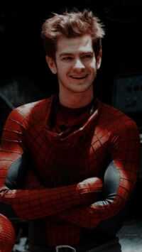 Andrew Garfield Background 3