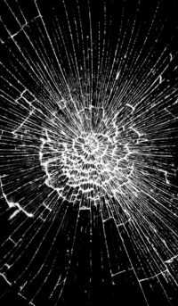 4K Broken Screen Wallpaper 2