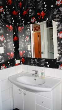 Bathroom Wallpaper 2