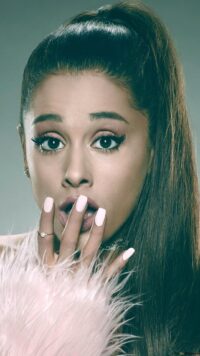 Ariana Grande Wallpaper 10