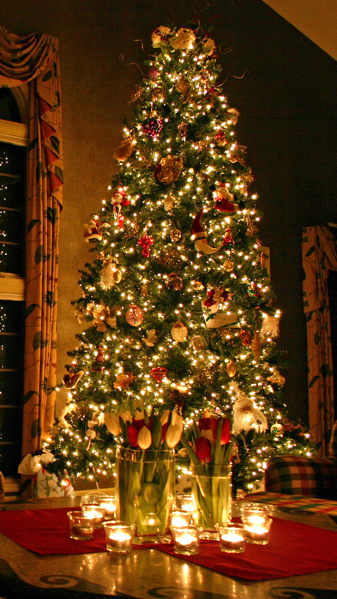 Christmas Tree Wallpaper 1