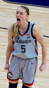 Paige Bueckers Wallpaper 10