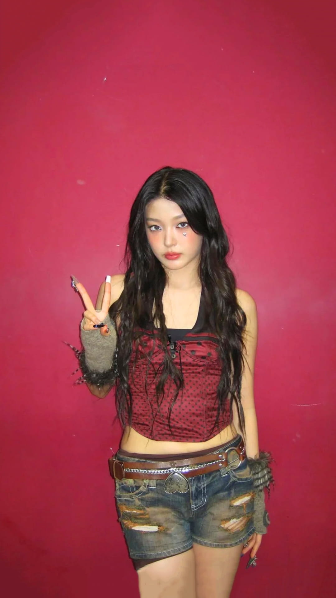 Yoonchae Wallpaper 1