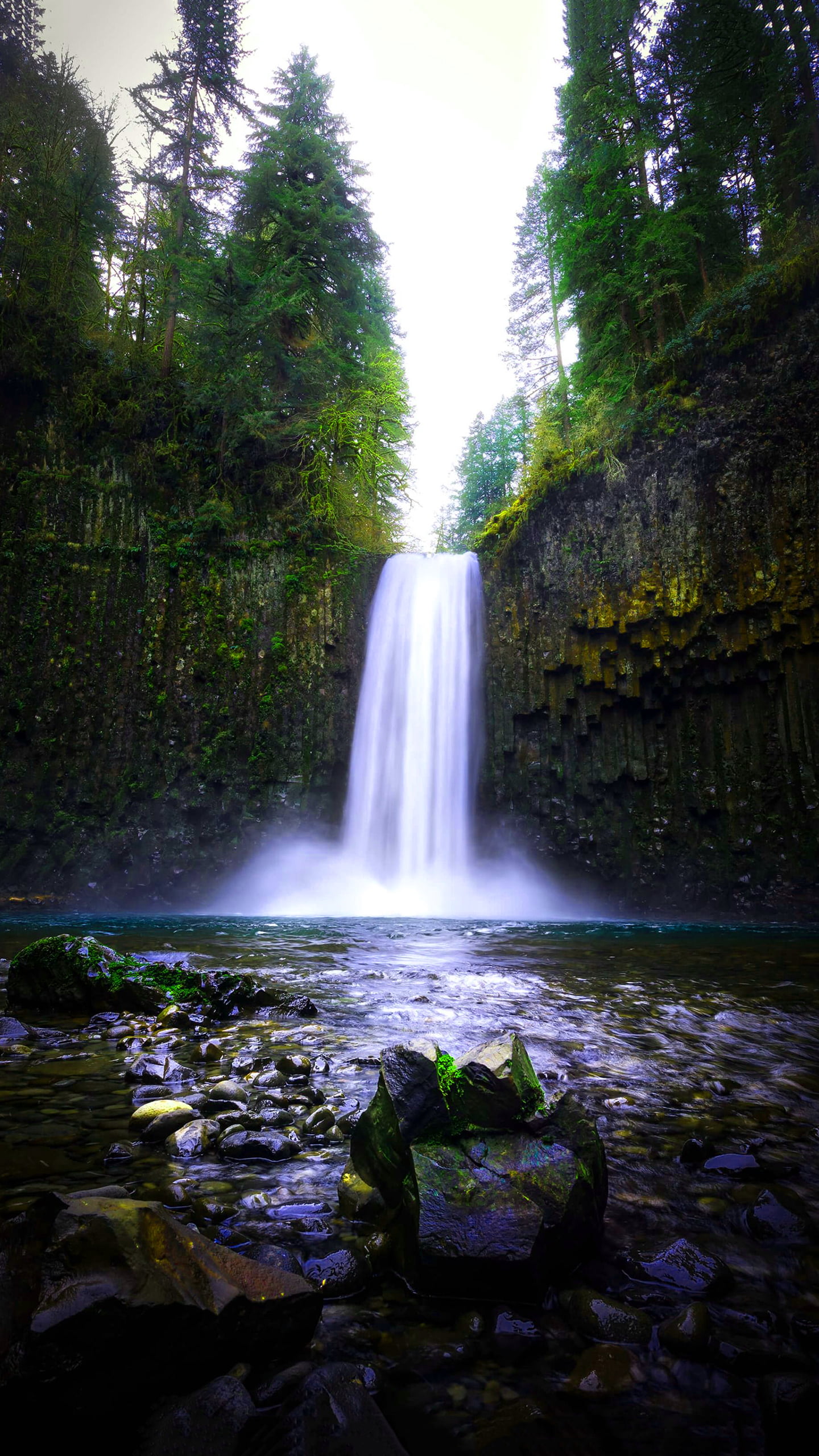 Waterfall Wallpaper 1